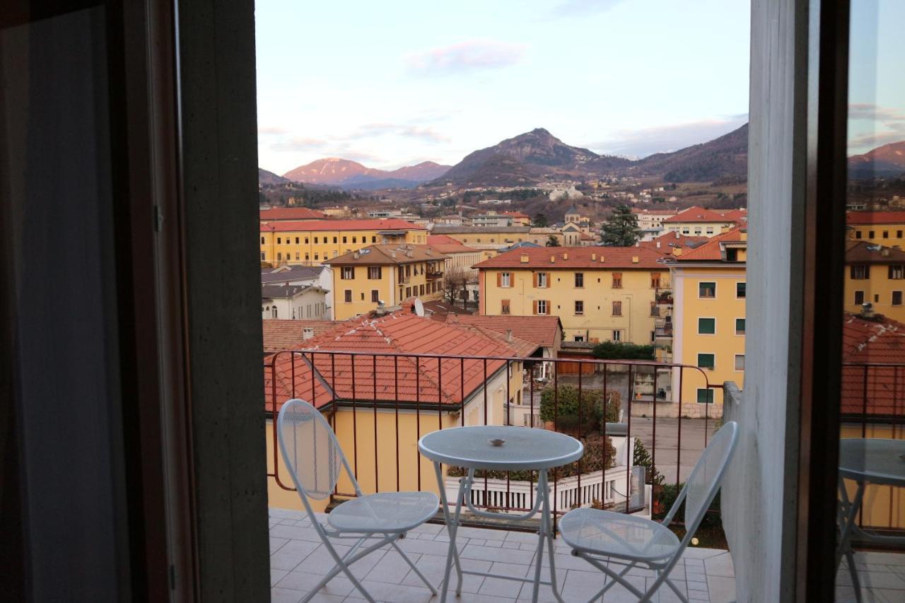 B&B Taramelli - Garage Per Bici E Moto Trento Kültér fotó